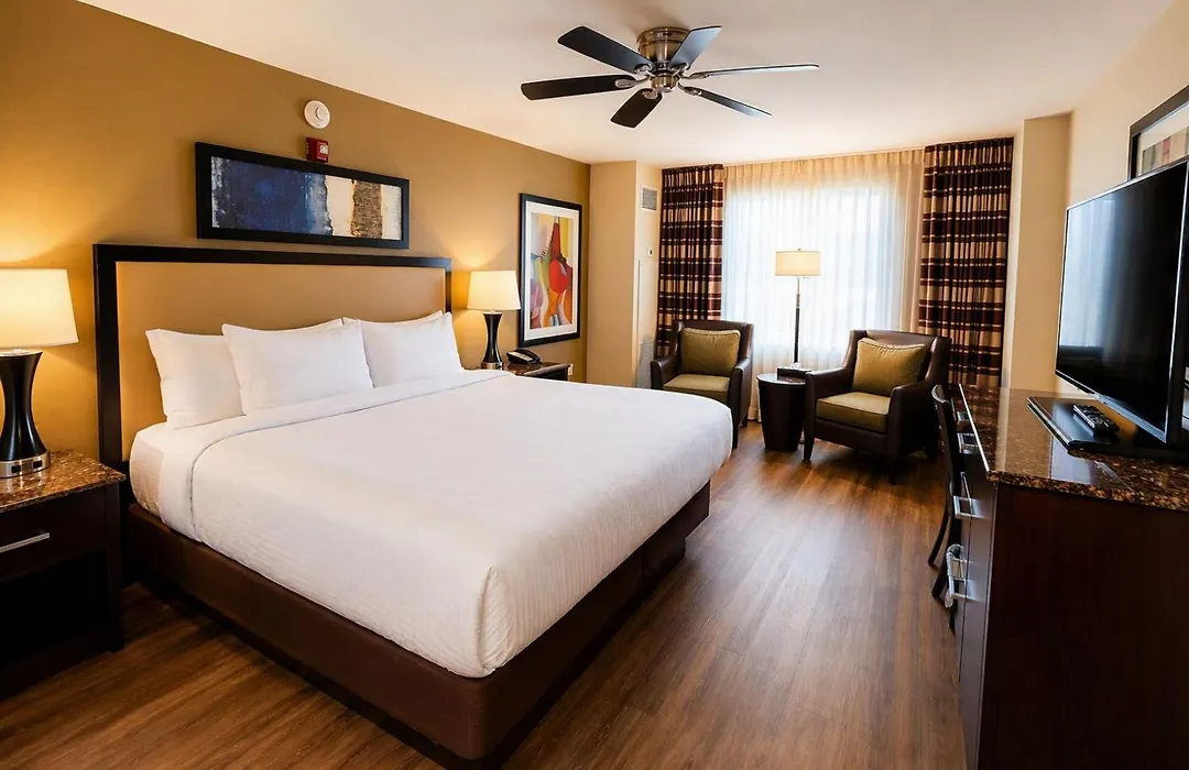 Isle Of Capri Casino Hotel Boonville & Casino - A Caesars Rewards Destination-1